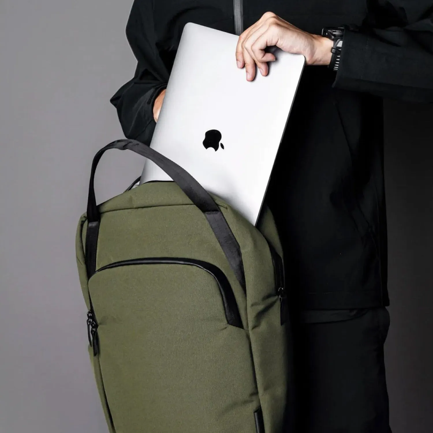 Bravo Tote Pack Axoflux 300D
